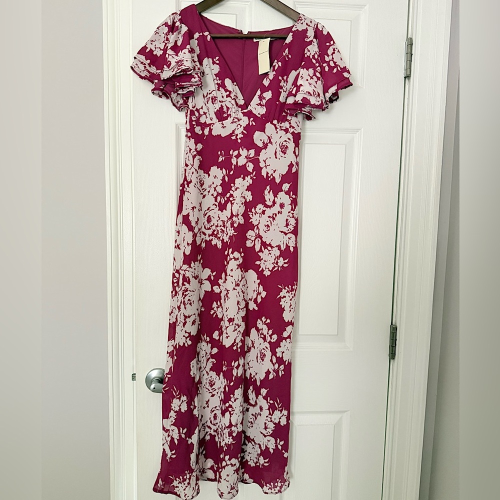 NWT Ruffle Sleeve Deep V Cut floral Maxi Dress